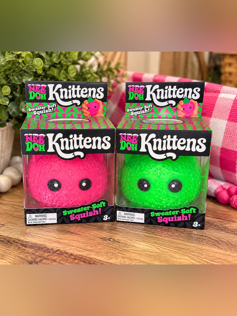 NeeDoh Knittens set. Sweater-Soft Squish! Plush Stress Toy - Pink and Green